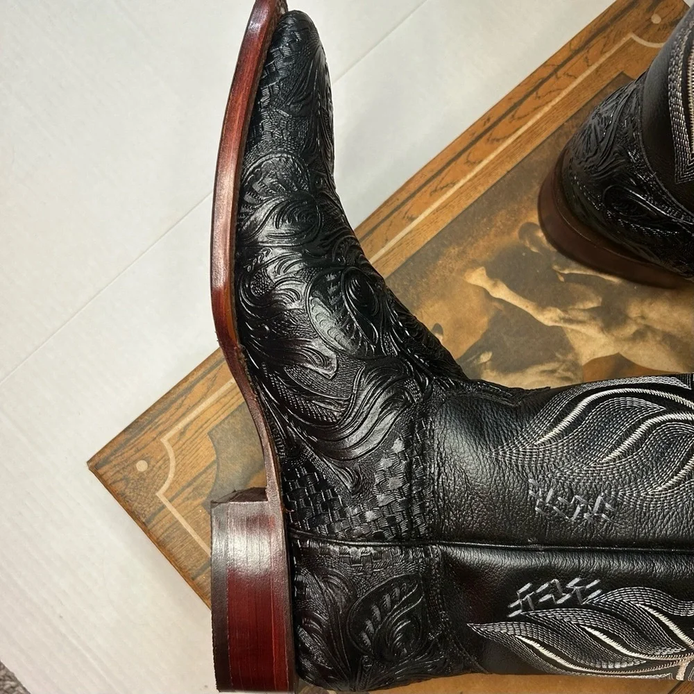 Men's Cowboy Boots Size 10 Black Leather Handmade Intricate Detail Square Toe